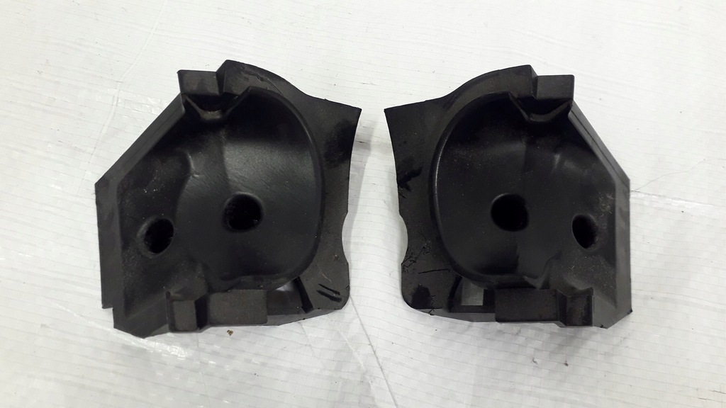 фото №1, Напрямна поперечина задня лівий audi s4 b5 8d9857781a