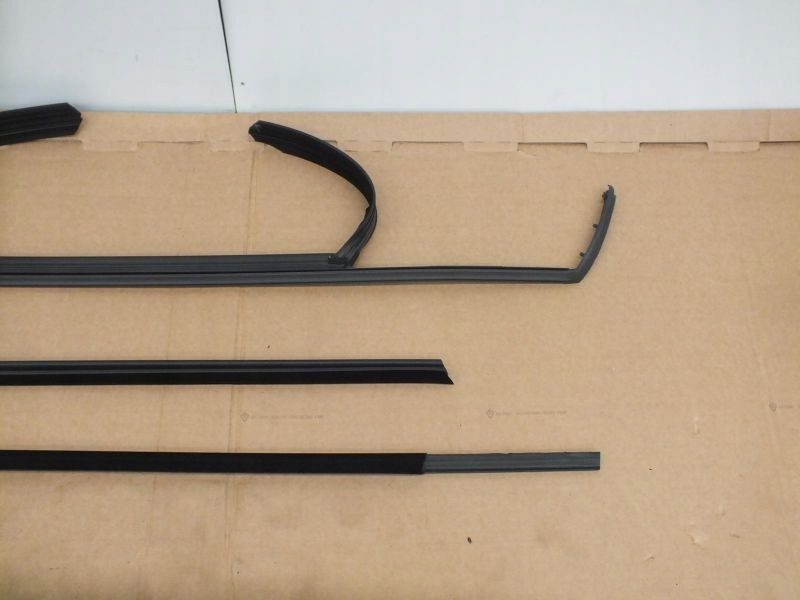 фото №5, Vel satis прокладка стекло перед правая oryg