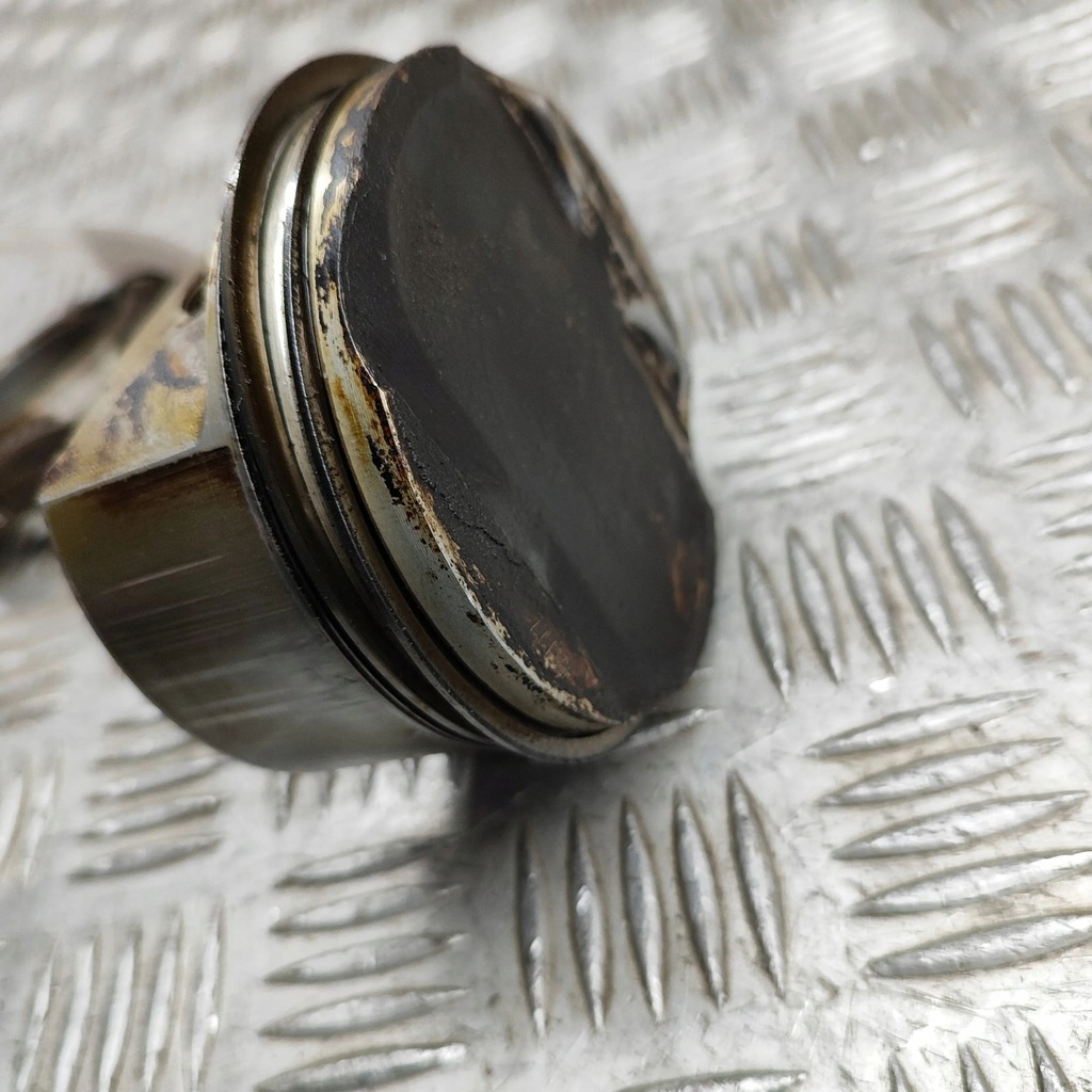 фото №6, Porsche cayenne 9pa 2005 поршень