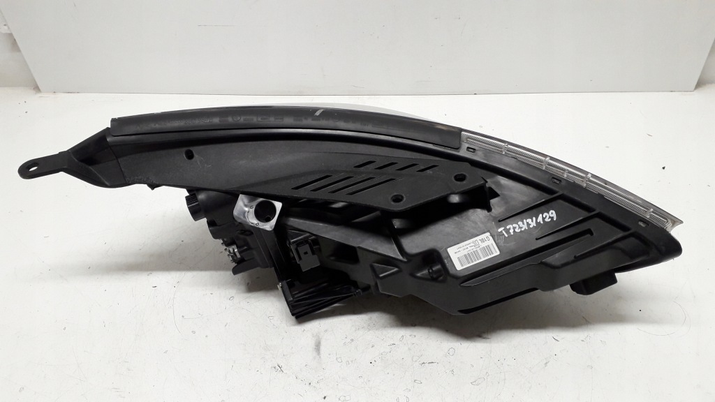 Hyundai i30 3 16- фара ліва перед full led -cała в Україні