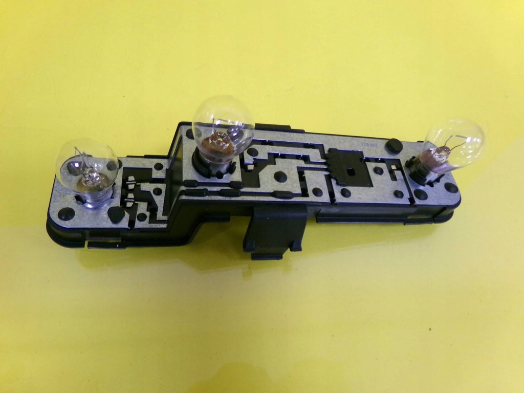 фото №5, Вкладиш лампи задній задня сторона права nissan almera n16 nr1066