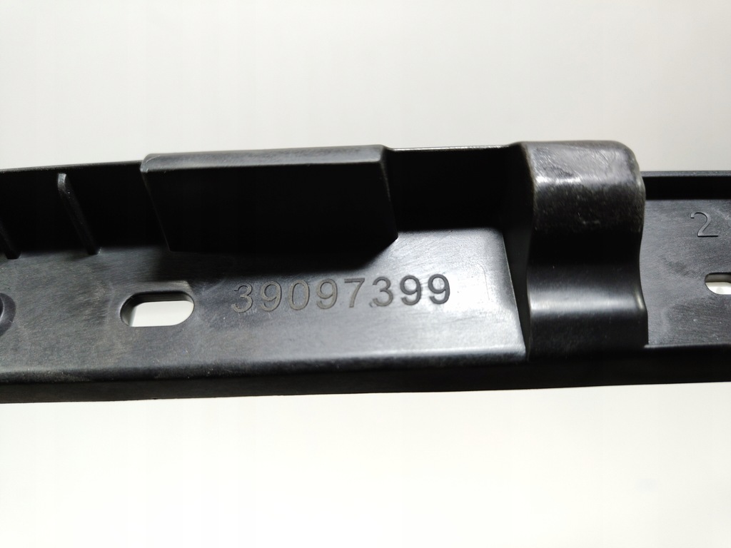 фото №8, Направляющая бампера средний задняя opel crossland 39097399 новый!