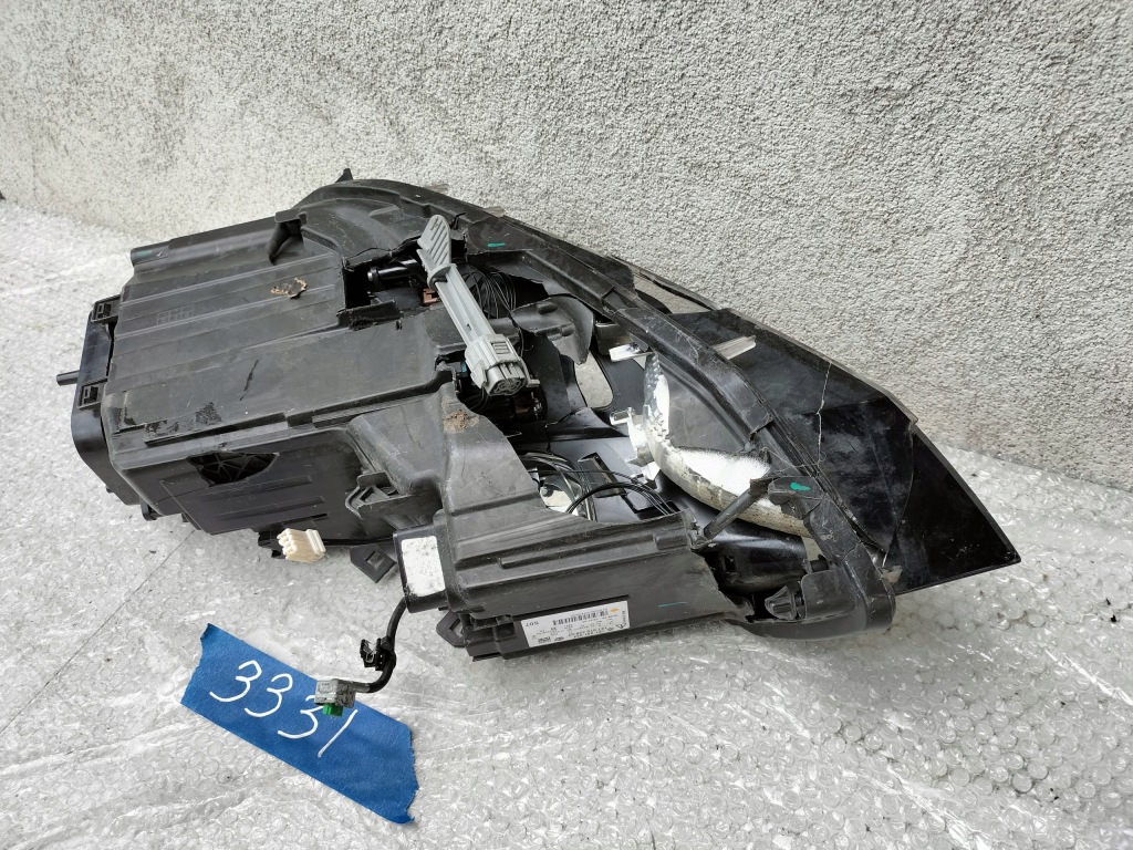 Vw touareg 2 ксенон фара праві 751941034 szczecin -gorzów-poznań 3331 в Україні