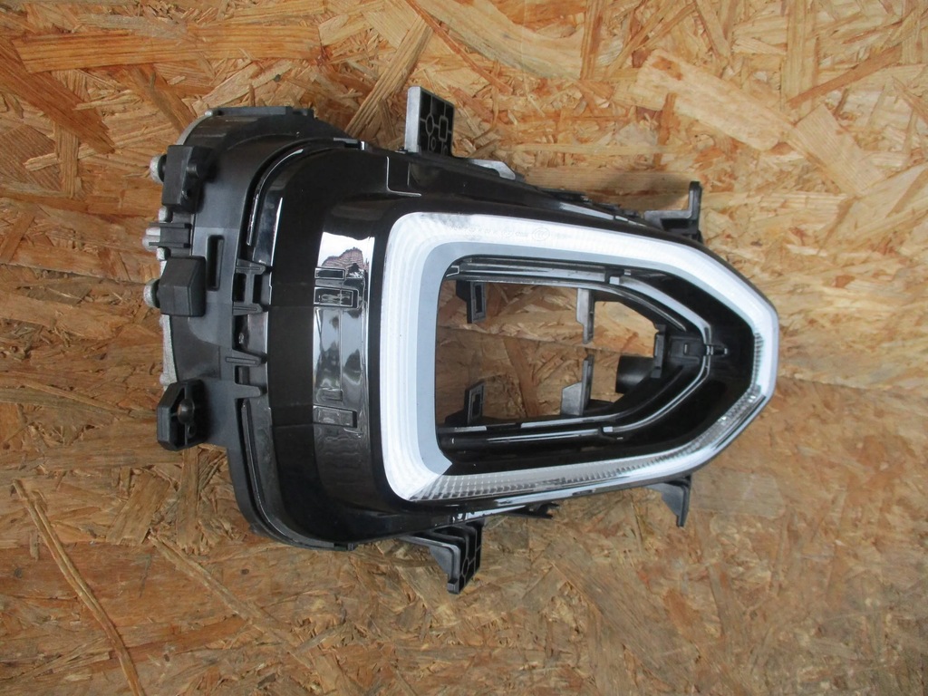 фото №2, Противотуманная фара правый перед передний vw t-roc 2ga