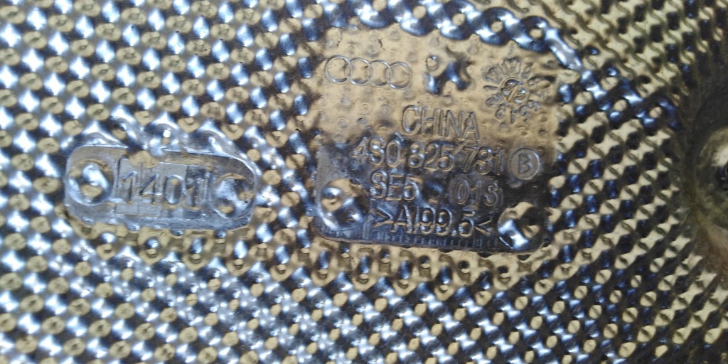 фото №5, Audi r8 4s защита тепловая задняя задняя 4s0825731b