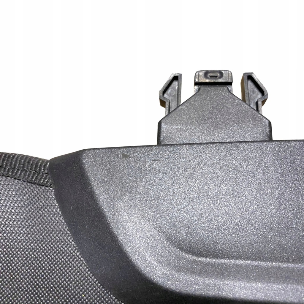 фото №6, Alfa romeo stelvio 2019 шторка багажника