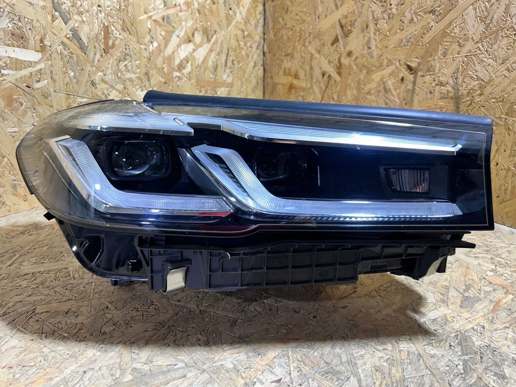 фото №1, Bmw 5 g30 g31 2021 лампи передні