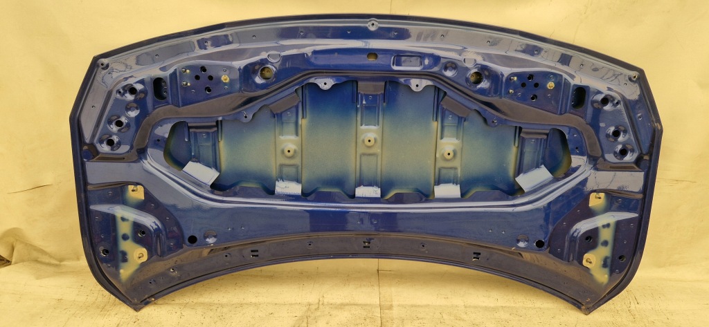 Bmw 2 2 u06 капот Недорого