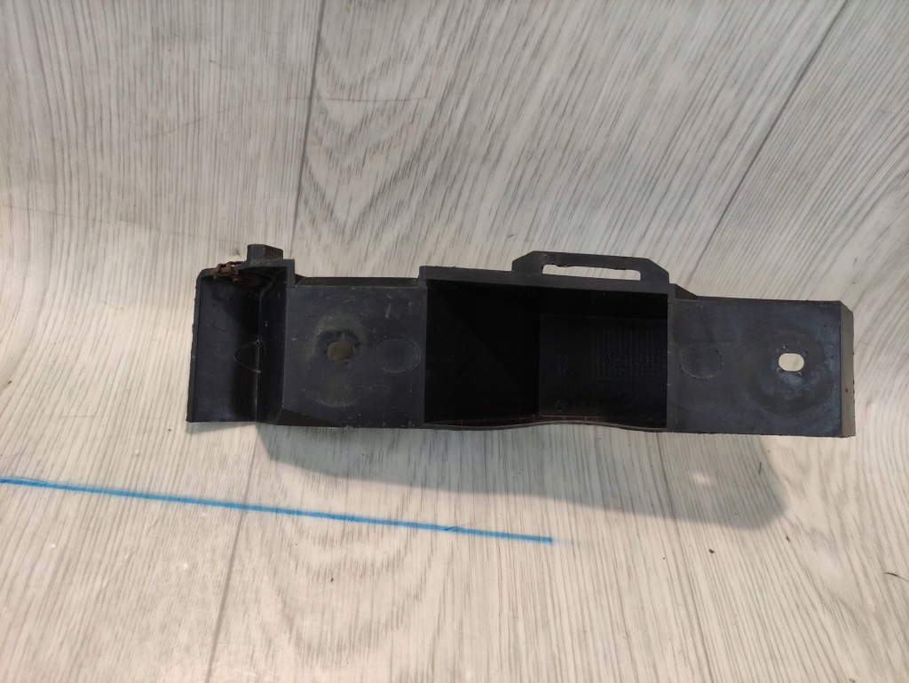 Peugeot 307 cc 2003-2008 кронштейн  бампера праві задній 9644915480 Київ