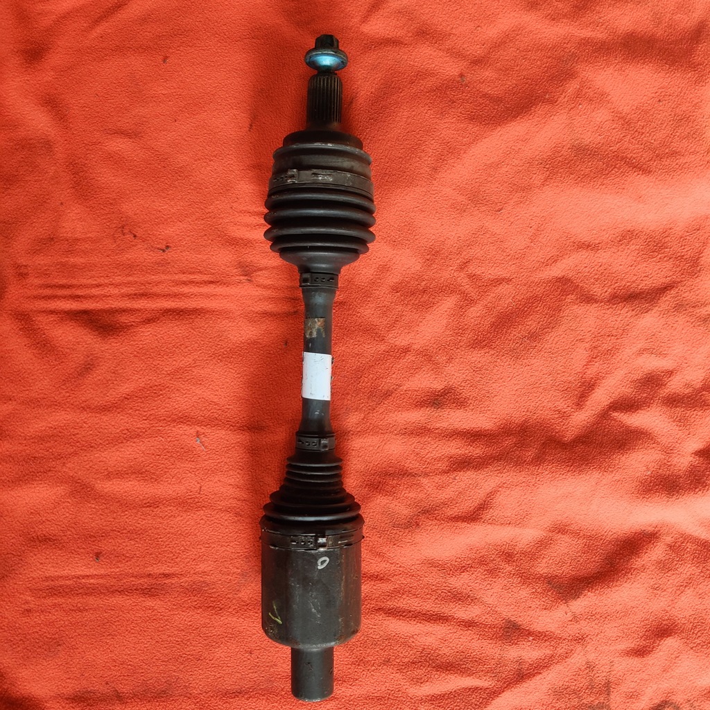 фото №1, Mercedes glk lift w x 204 приводной вал левая 2043301500