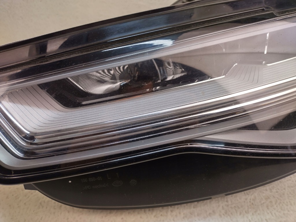 фото №14, Audi a6 s6 c7 4g lift 15-18 ліва передня лампа led matrix 4g0941033j eu