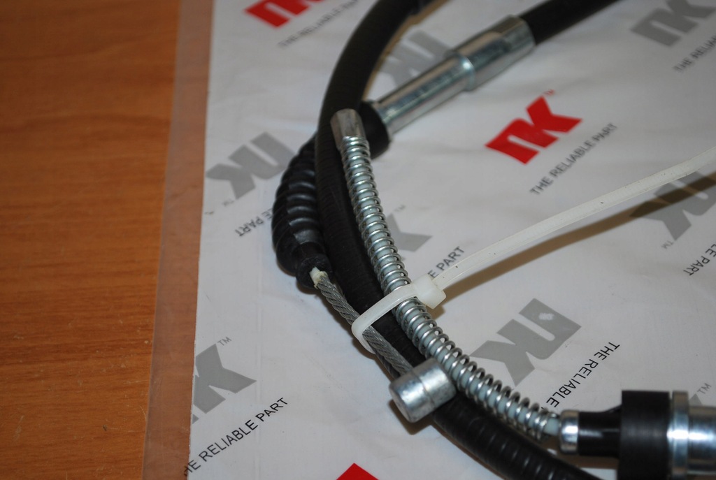 фото №5, Трос тормоза ручного toyota avensis t25 правая