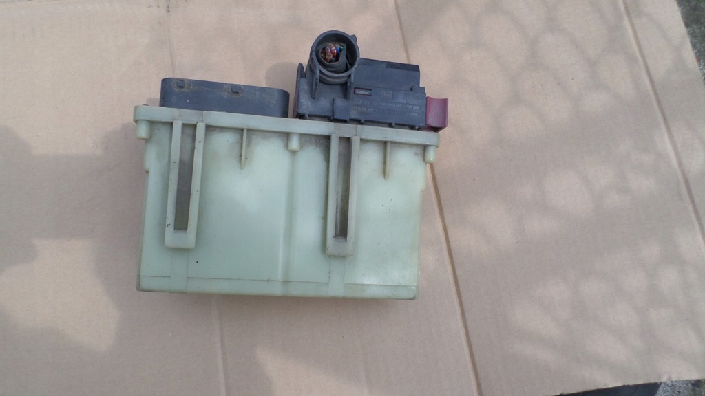 фото №1, Модуль вентиляторов 968537-1 opel zafira astra