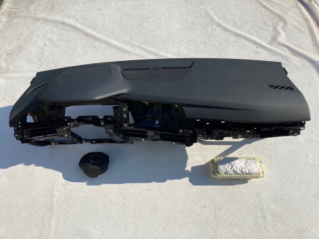 фото №5, Vw golf viii 8 панель приладів панель приладів консоль подушки безпеки ремені