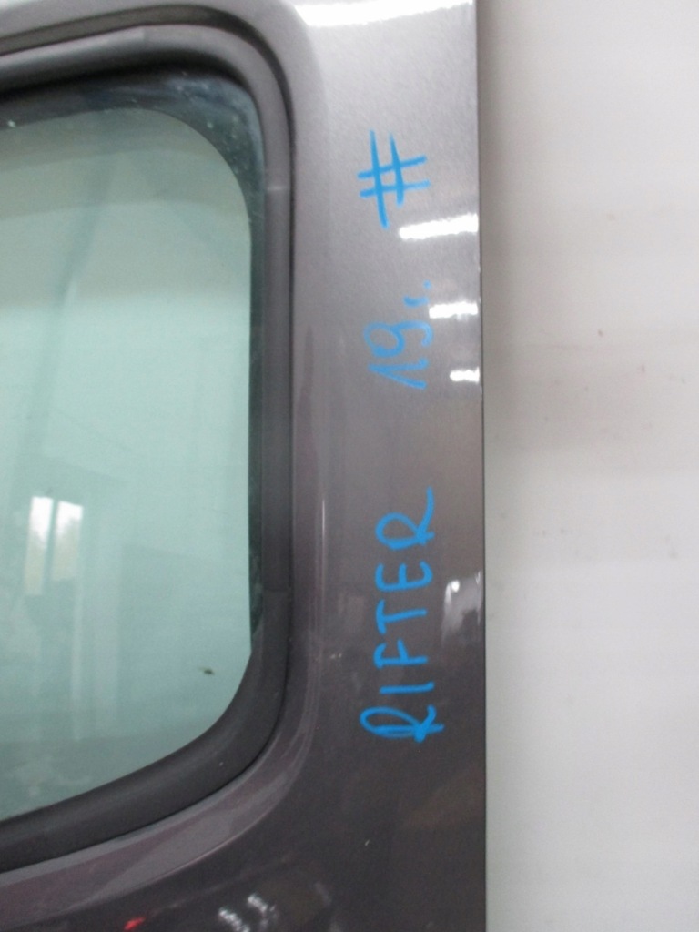 Дверей ліве передні peugeot rifter 19r Недорого