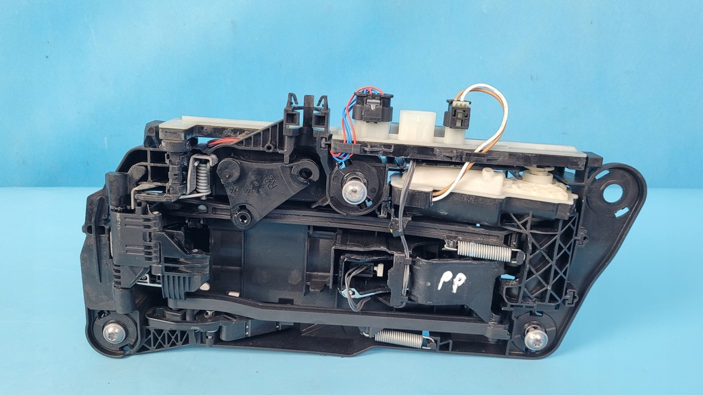 фото №11, Eqe w295 350+ ручка наружная дверь правый перед a0115073097 a0997609003