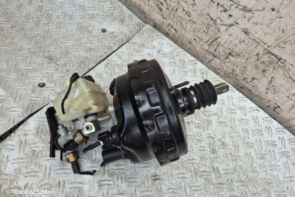 фото №10, Усилитель тормозов chrysler crossfire a0054300730 3.2l бензиновый 160kw 2005