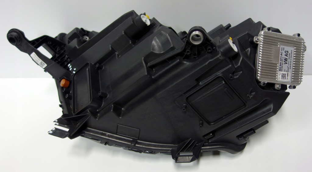 фото №5, Skoda kamiq full led лампа правая перед передняя