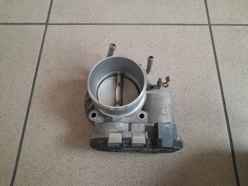 фото №1, Hyundai genesis coupe 2.0t дроссельная заслонка 351002c300 35100-2c300