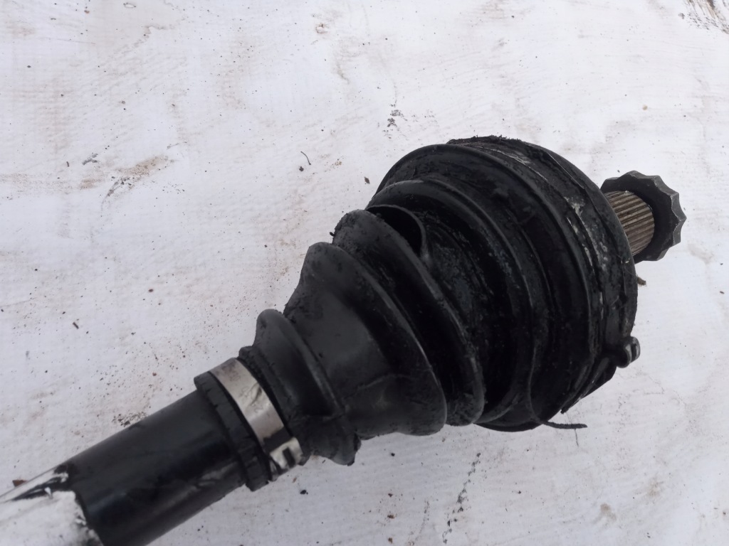 фото №2, Приводной вал левая polo 6r0