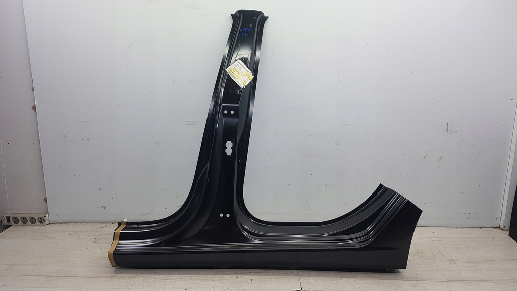 фото №1, Audi a4 b8 обшивка стойка порог