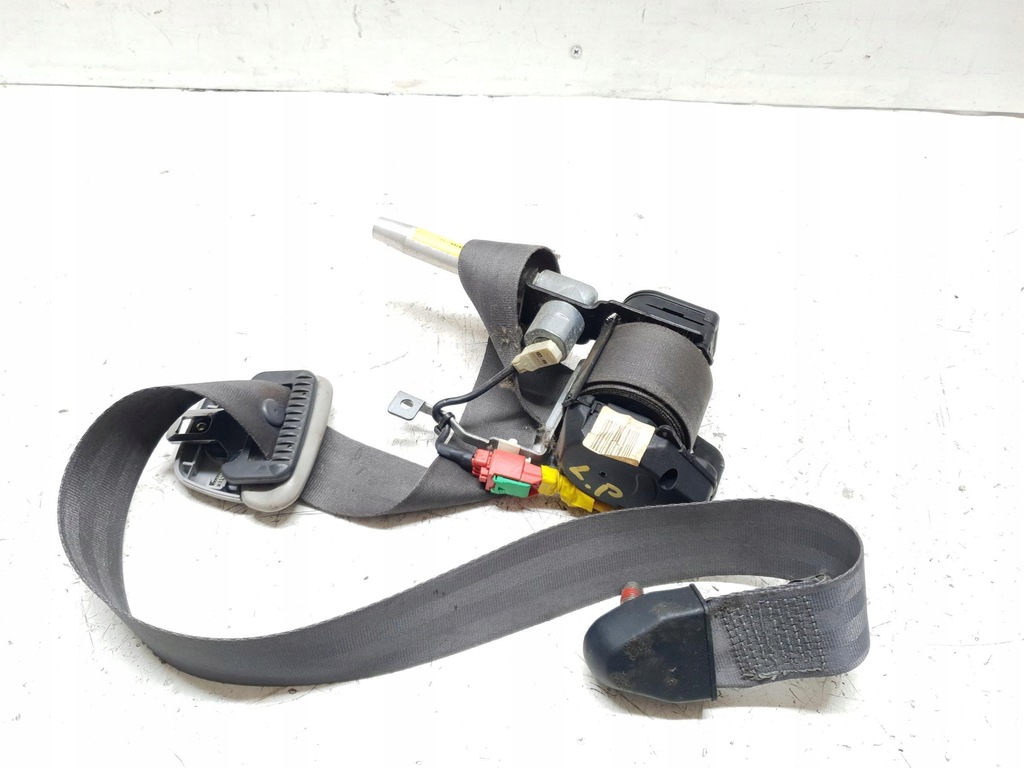 фото №4, Pas безпеки лівий перед space star