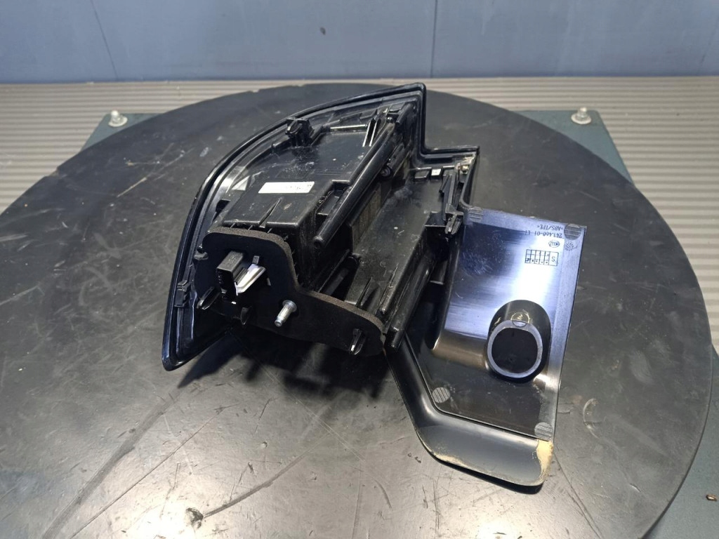 фото №5, Opel mokka ii лампа задняя левая наружная 9833721880