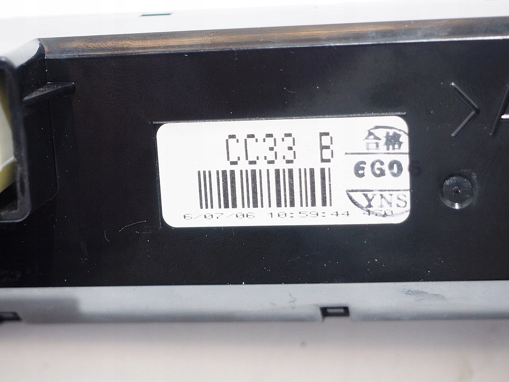 фото №13, Mazda 5 дисплей cc33b панель приборная панель часы