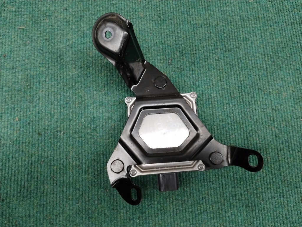 фото №6, Радар датчик мертвого pola правый левый кронштейн toyota c-hr lift 88162-f4031