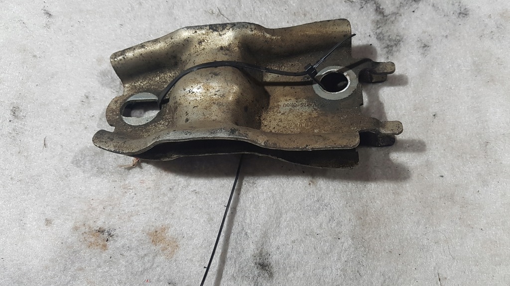 фото №1, Citroen berlingo iii 96839076 кронштейн стабилизатора