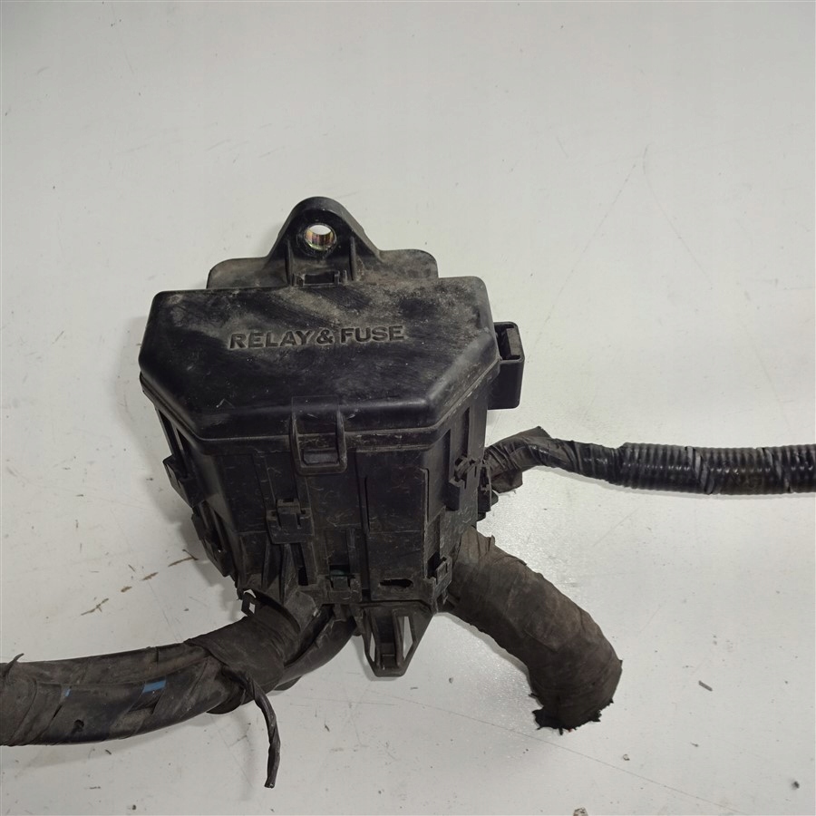 фото №1, Корпус предохранителей toyota rav4 2.0 d4d 2000-2005