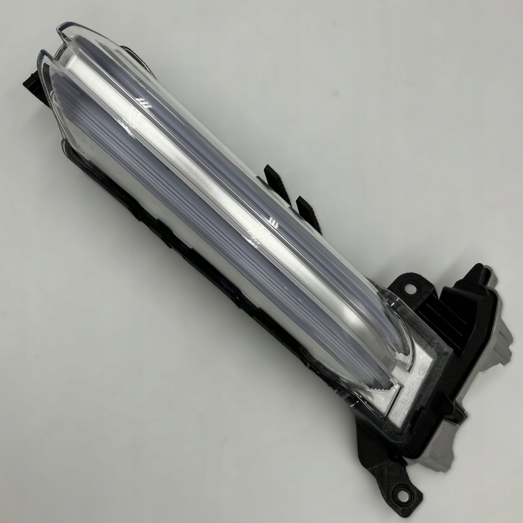 фото №1, Поворотник led porsche panamera 971 turbo sdp левый 17r-