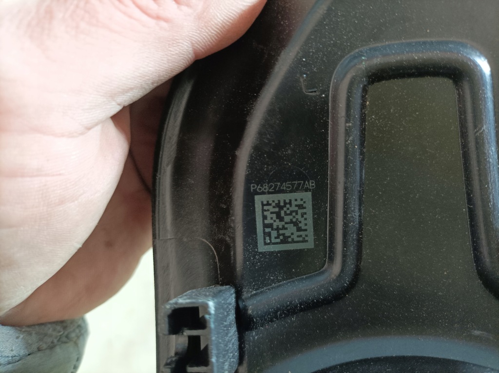 фото №10, Dodge ram 1500 19-osłona лампы противотуманной usa