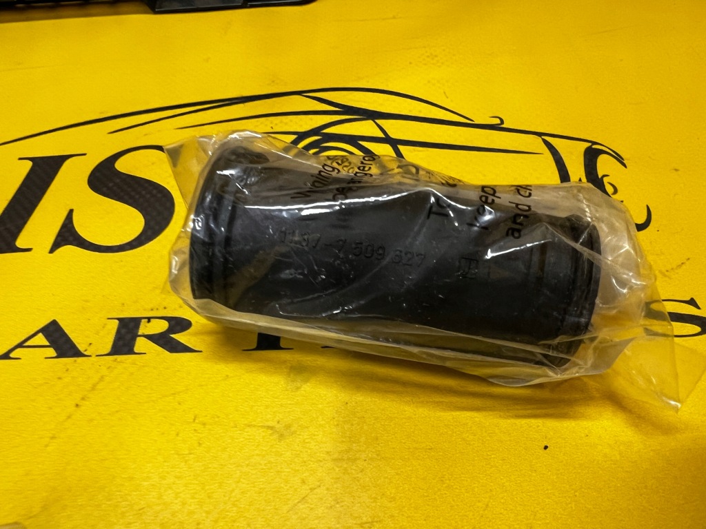 Купити Втулка свічки запалювання bmw n42 n46 nowa oem