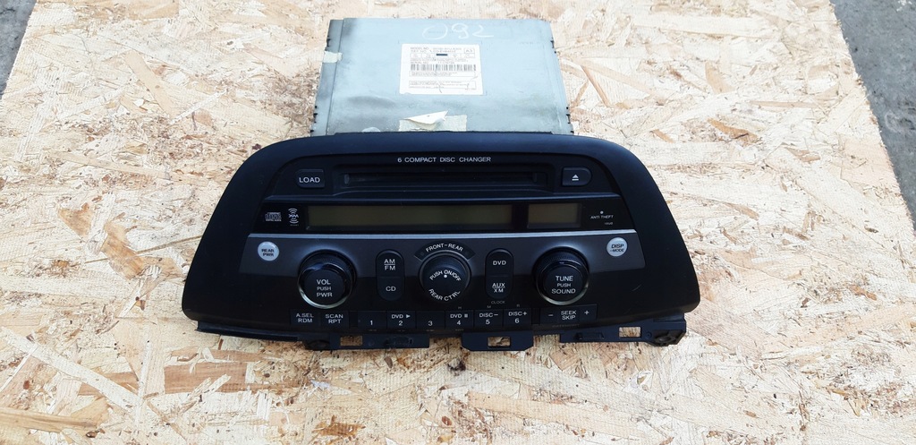 фото №1, Радио заводской honda odyssey 2005-2010r