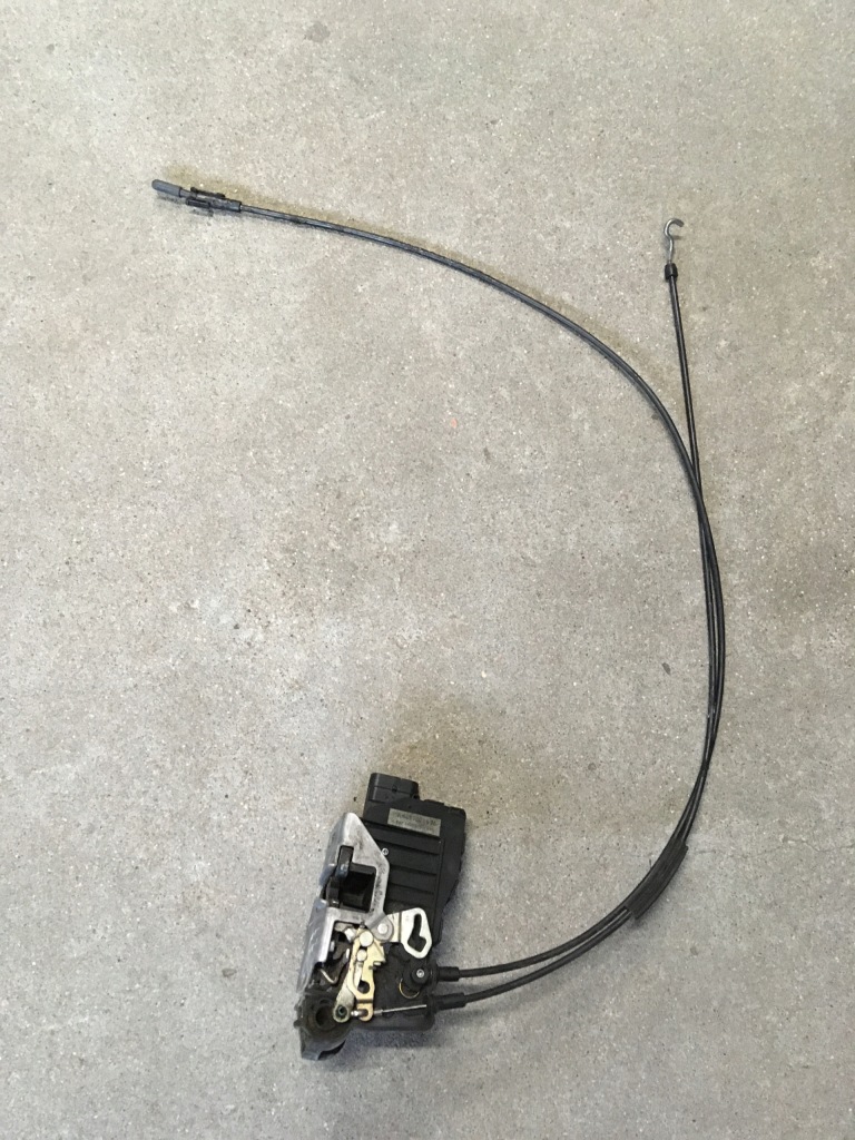 фото №1, Замок двері правий задня задній mercedes ml w163 lift europa