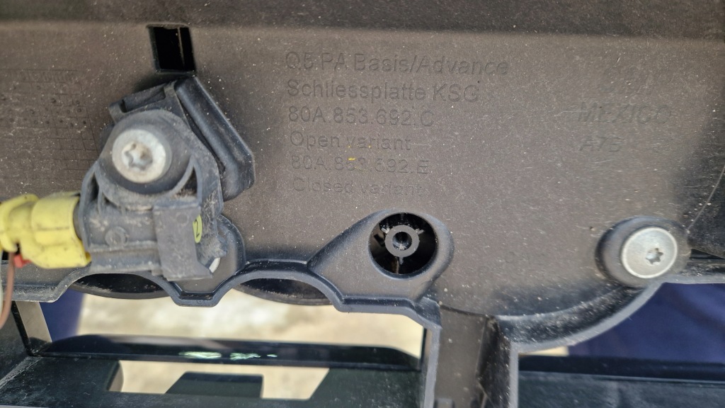 фото №10, Бампер audi q5 80a lift цвет lz1w jak новый bez покраска pdcx4 жгут kpl