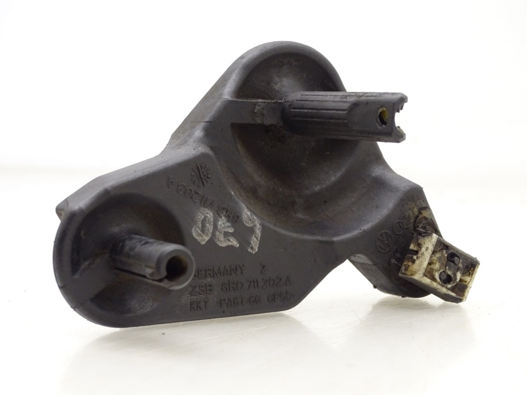 фото №1, Рычаг натяжная коробки skoda rapid i 5j 6r0711202a 6r0711203a