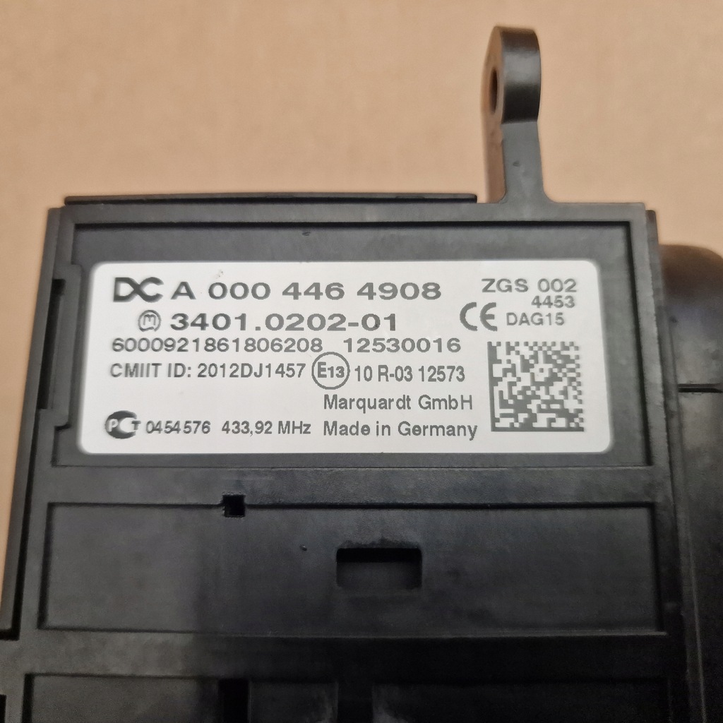 фото №4, Mercedes actros mp4 замок зажигания eis запуск / стоп a0004464908