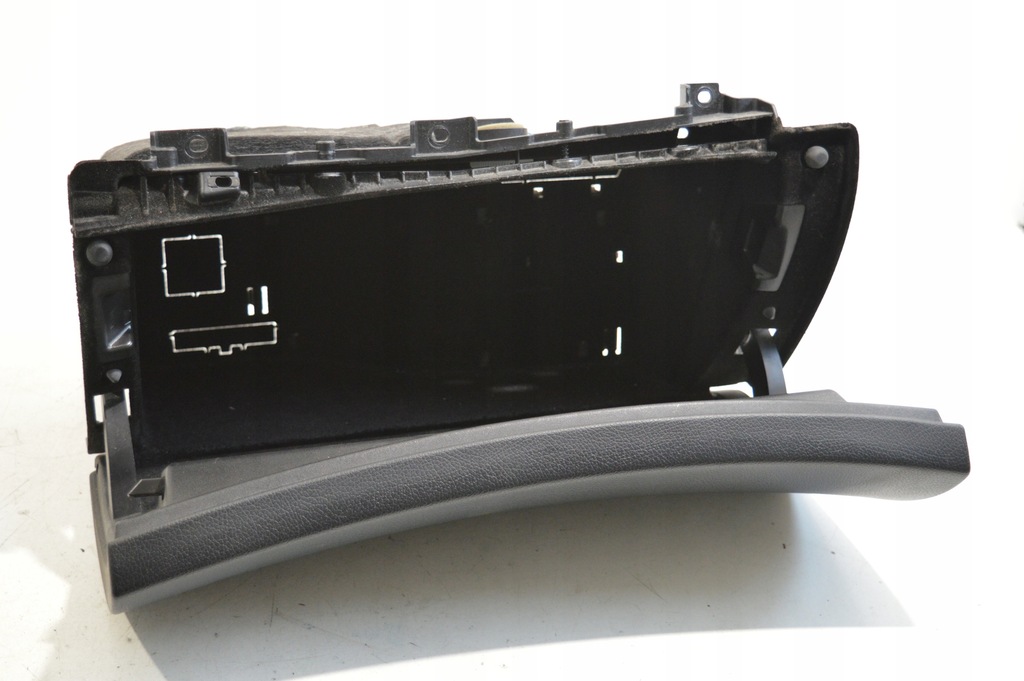 фото №9, Бардачок панелі приладової панелі пасажира europa mercedes e-klasa w213 2136800091