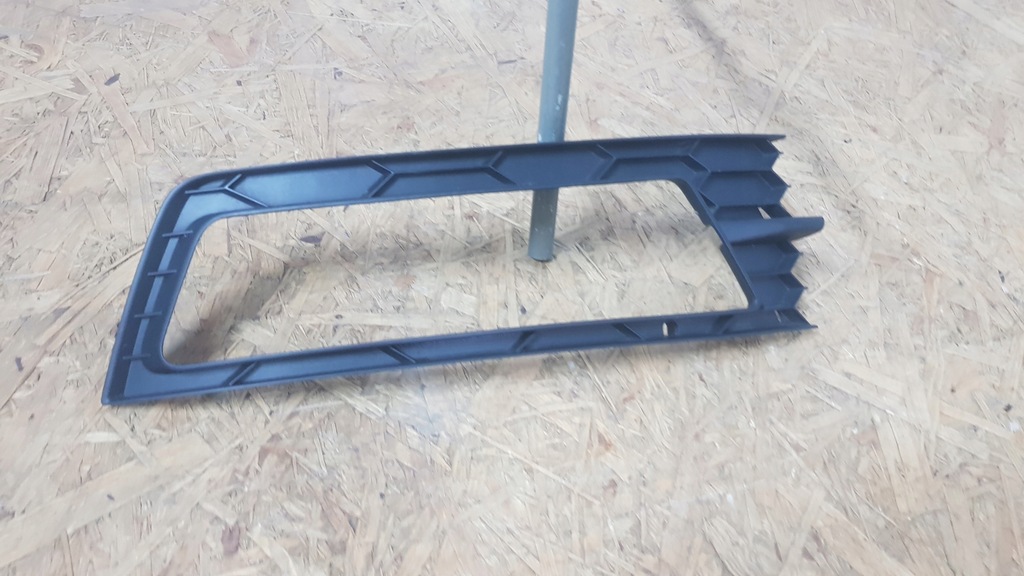 фото №5, Skoda rapid решётка бампера передний перед левая