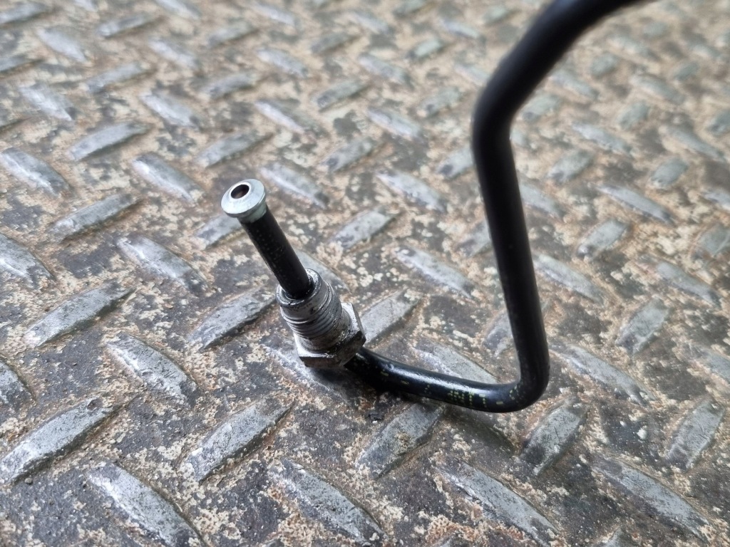 2022 mercedes-benz gls x167 шланг усилителя тормоза a1674207300 Недорого