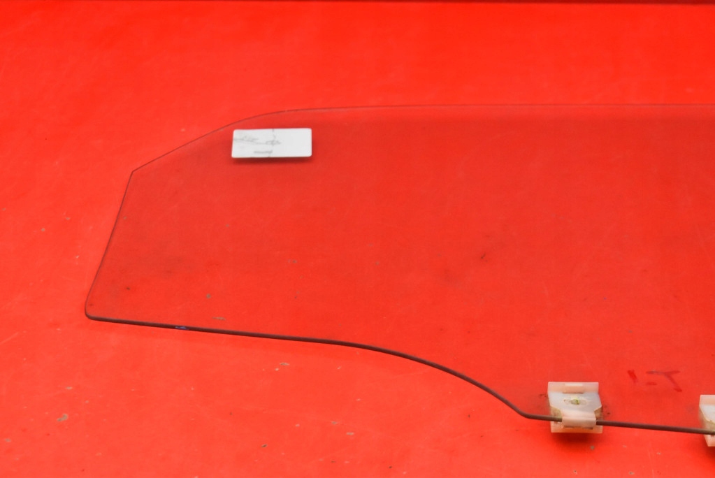 фото №8, Скло бічна ліва задня задня mazda 2 de 5d 07-10