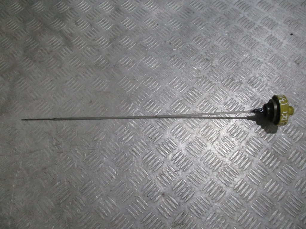 фото №1, Щуп оливи renault scenic iii 1.9 dci 09-13r 8200901426