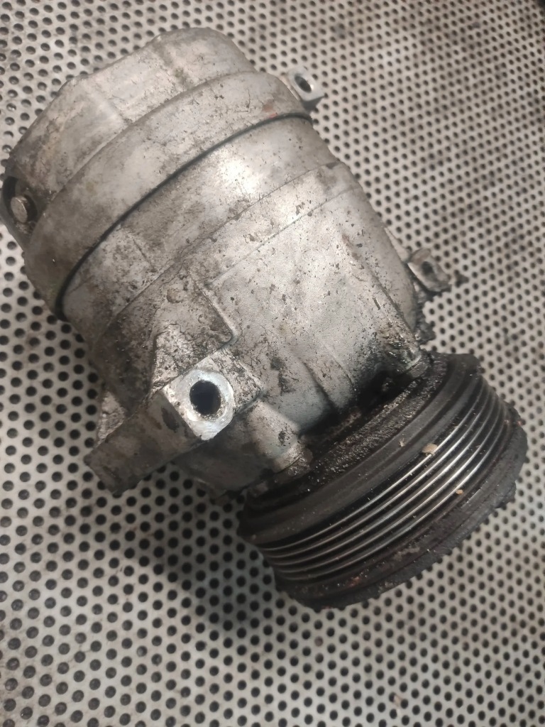 Купити Компресор кондиціонера sprinter w901