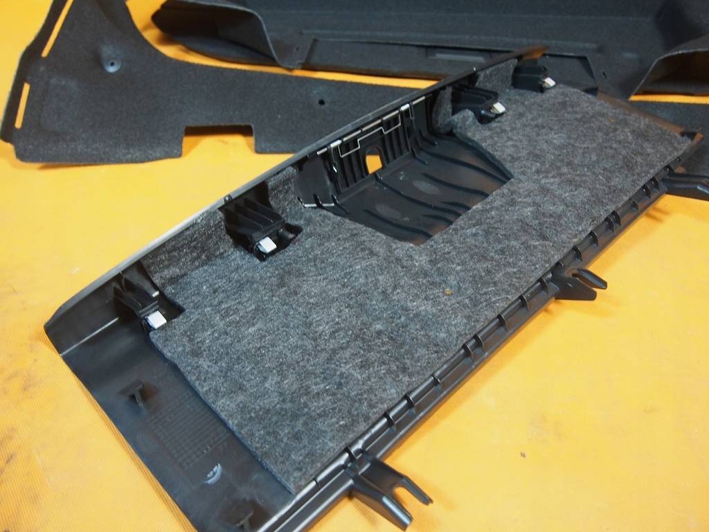 фото №10, Audi tt 8s cabrio оббивка багажника обшивки kompl 8s7863879 / 8s7863880