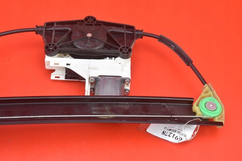 фото №11, Підйомник скло лівий задня 8r0839461d audi q5 8r lift 12-17