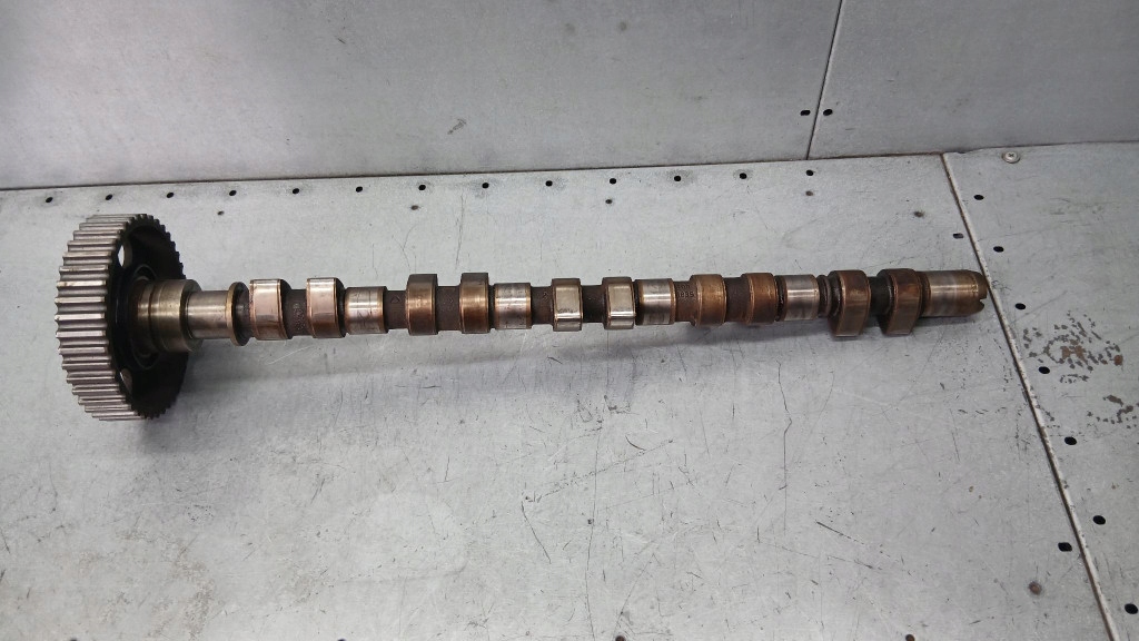 фото №1, Вал розподільного валу volvo v70 1001835