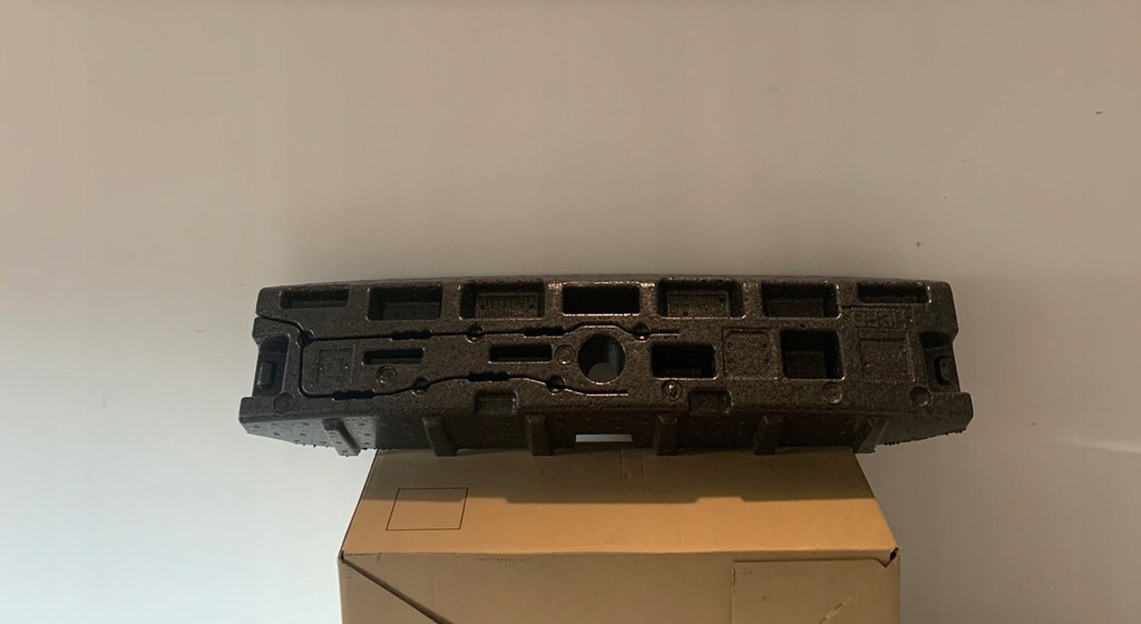 фото №1, Абсорбер бампера cayenne