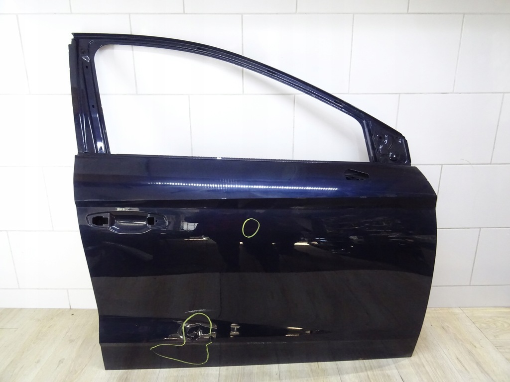 фото №1, Seat ibiza оригинальный номер 6f0 дверь правый перед